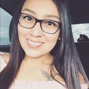 Meet your Posher, Shantelique